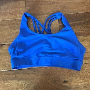 sports bra
